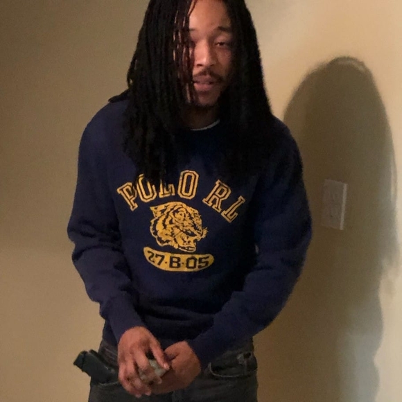 Meet your Posher, Devonte - Picture 1 of 1